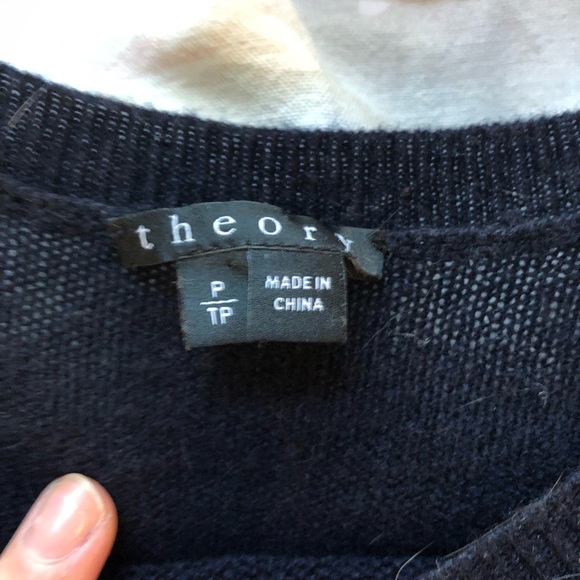 Theory 100% Cashmere Sweater, SP - Picture 2 of 2